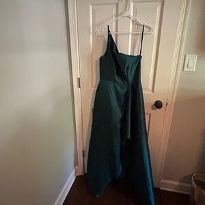 Elegant Green Evening Gown
